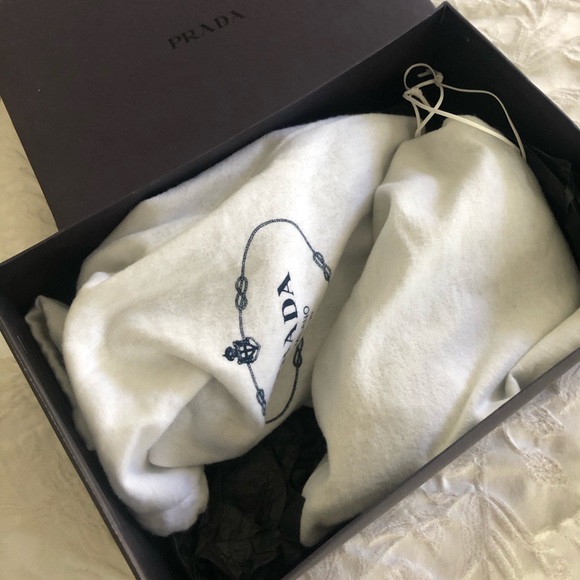 Prada wedges size 35 - Picture 4 of 6